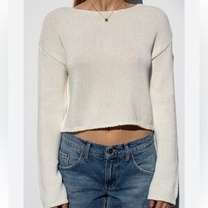 Cropped Scoop Neck Sweater in Cream - Minimal Knit